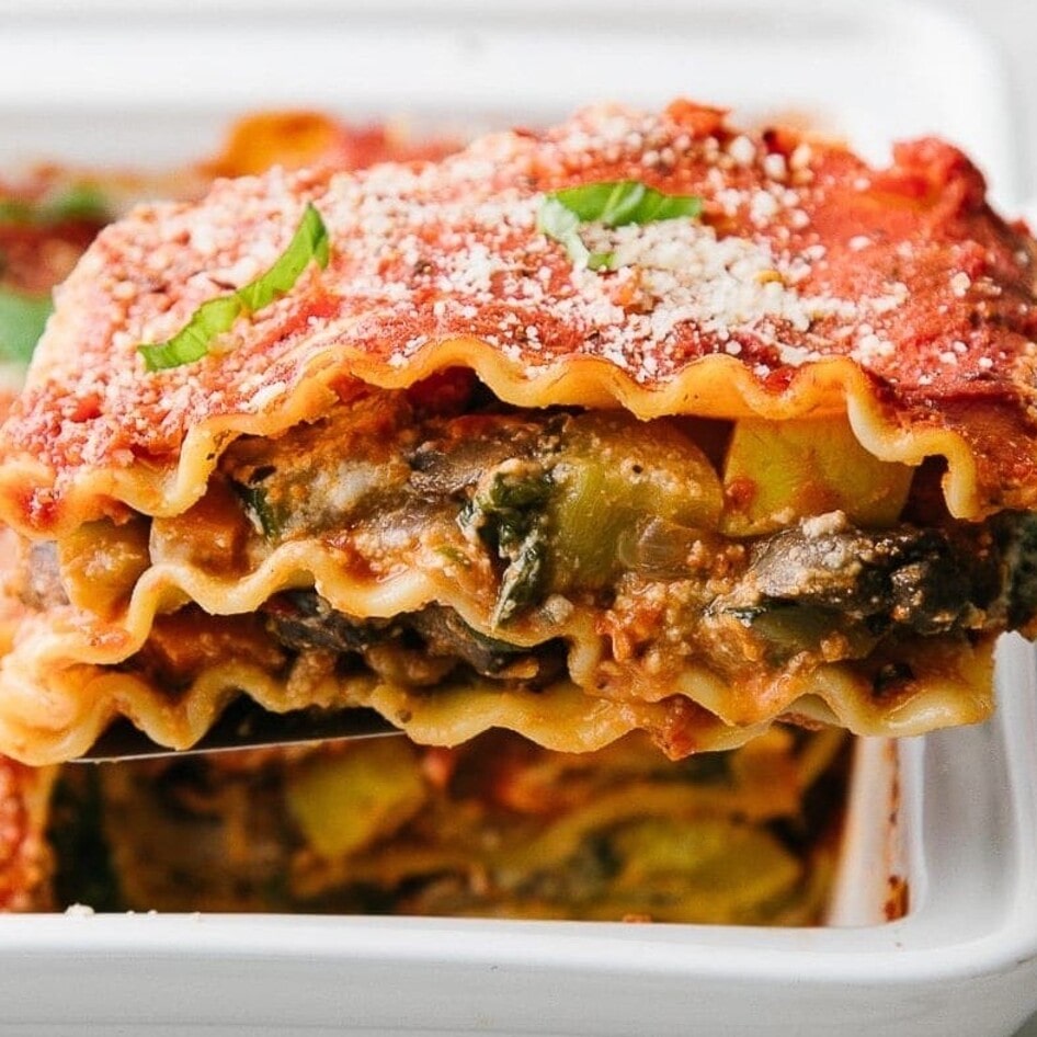 The Best Vegan Lasagna Recipes:&nbsp;Creamy, Comforting, and Extra Cheesy