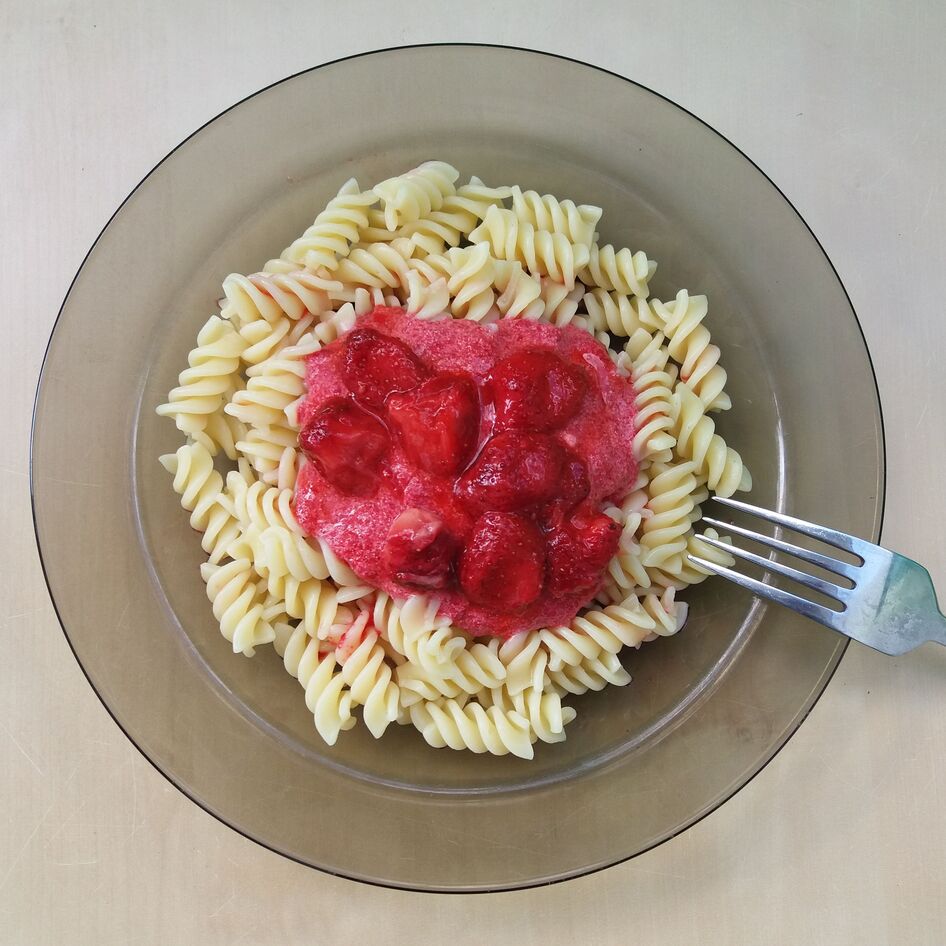 Strawberries and Pasta Are Iga Swiatek’s Secret Weapon on the Court: Here’s the Vegan Way to Try the Viral Dish