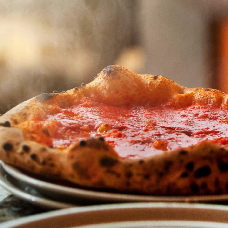 Where to Find the Best Vegan Pizza in Naples, Italy