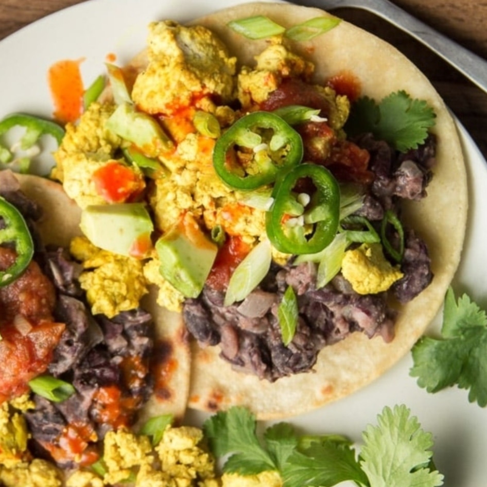 These Egg-Free Huevos Rancheros Offer a Tasty Twist on the Mexican Classic