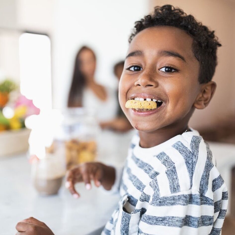 18 Accidentally Vegan Cookies You Can Find Pretty Much Anywhere