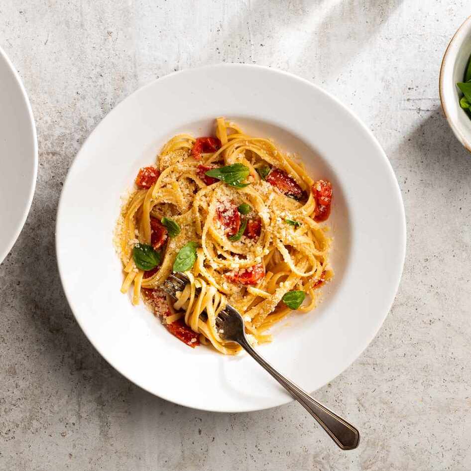 From Kim Kardashian's Marinara to Ariana Grande’s Pesto, Eat Like a Celebrity With These Must-Make Pasta Recipes