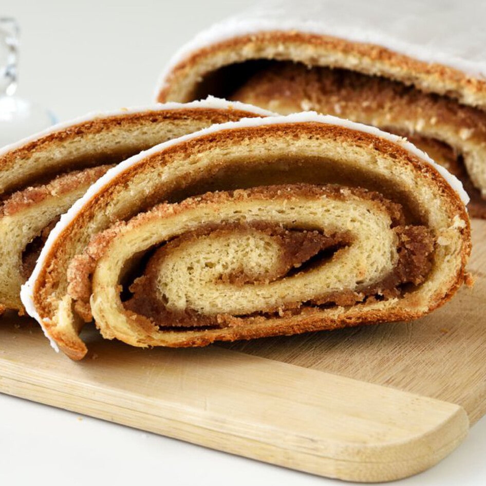Nutty Cinnamon Pumpkin Iced Vegan Strudel