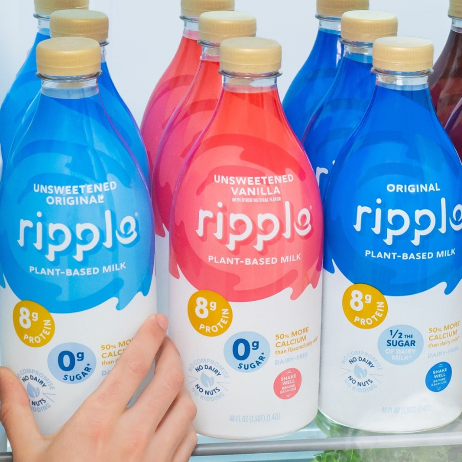 These Are the Best Dairy-Free Milk Options for a High-Protein Diet