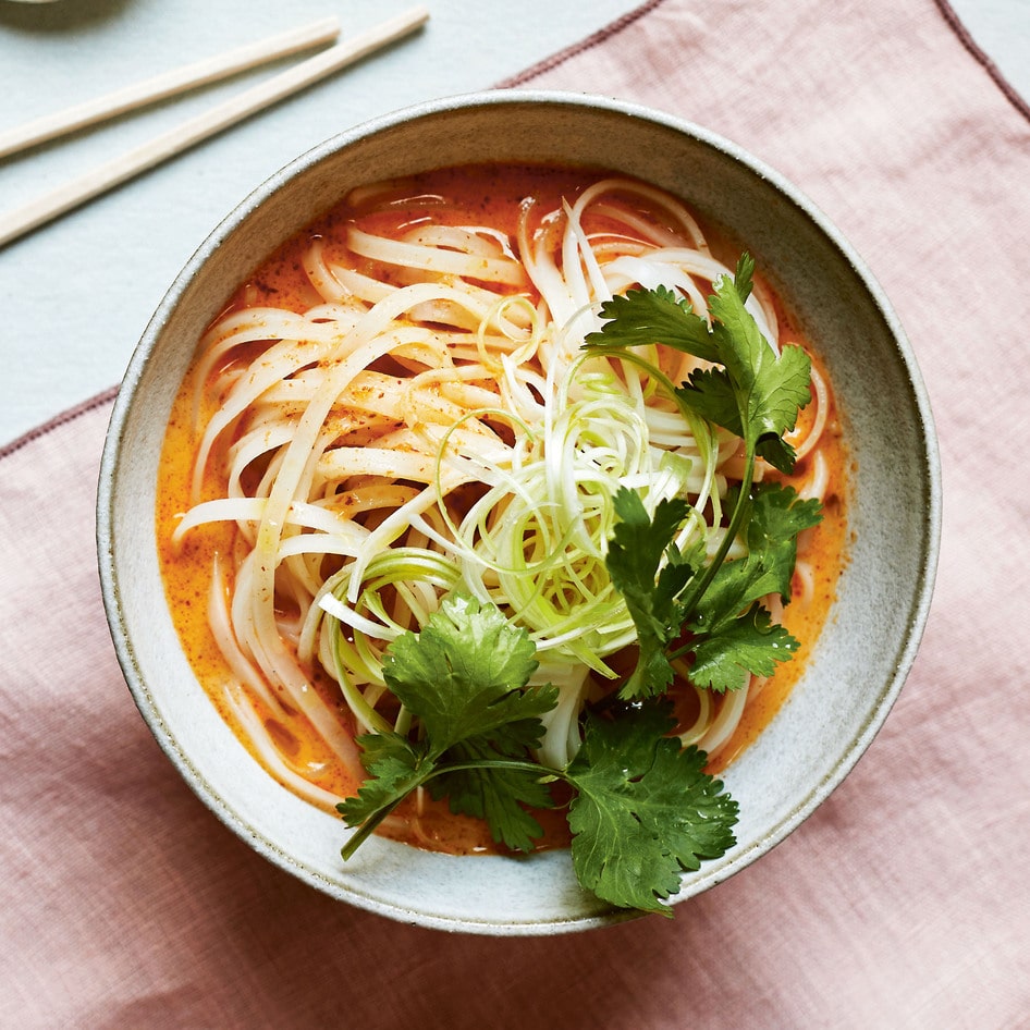Easy Plant-Based Red Curry Noodle Soup